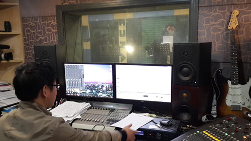 International propaganda film dubbing